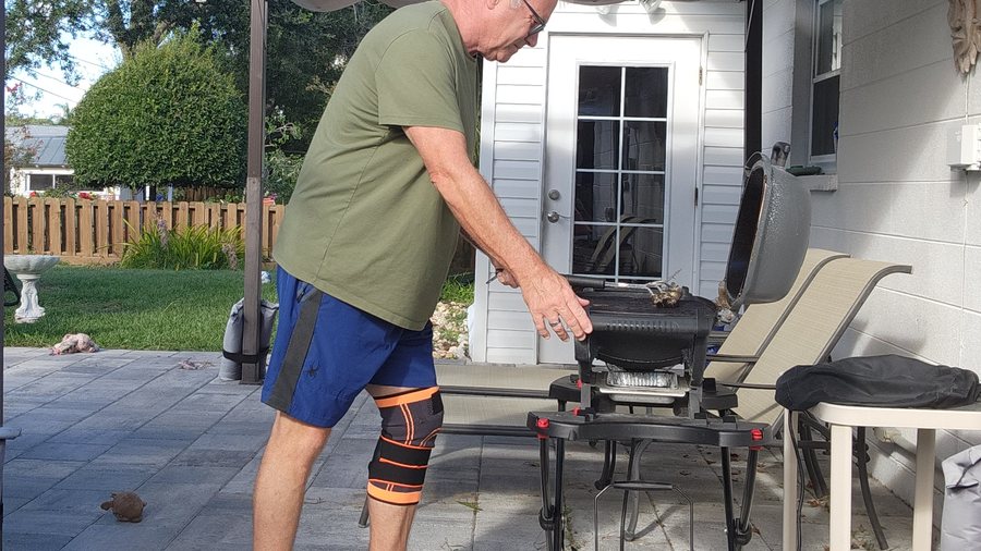 KneeNetic sleeve worn while moving around outdoors